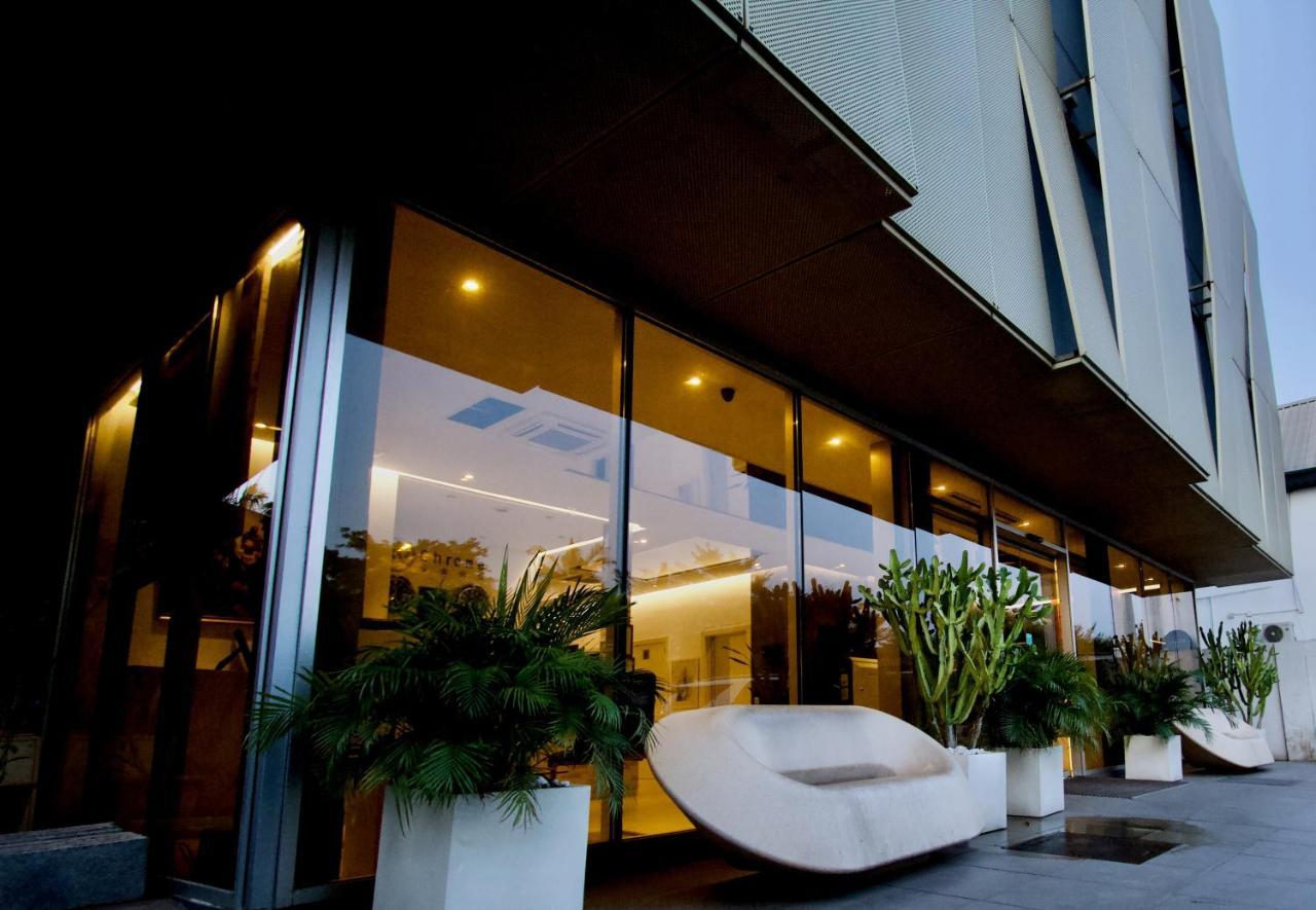 Sv Chrome Hotell Abuja Eksteriør bilde