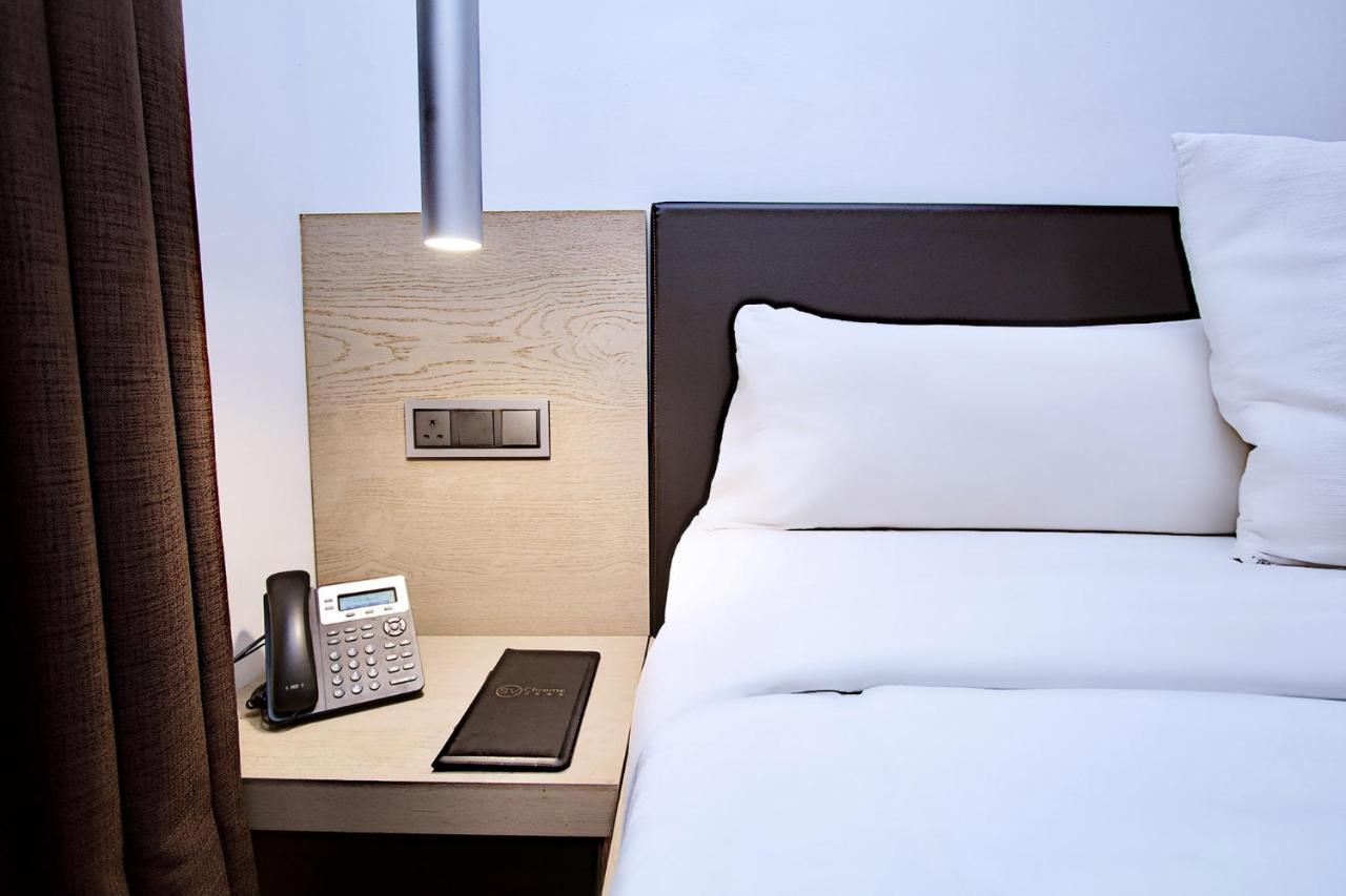Sv Chrome Hotell Abuja Eksteriør bilde