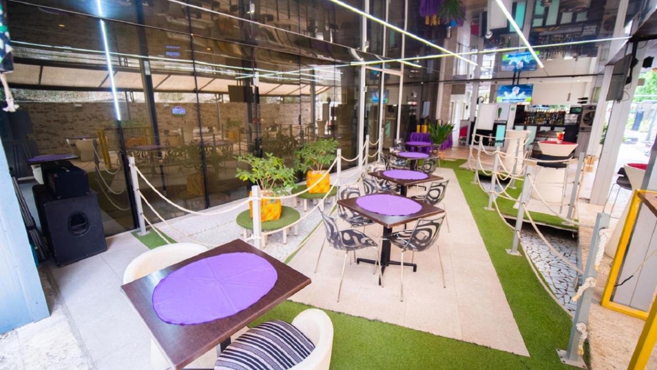 Sv Chrome Hotell Abuja Eksteriør bilde