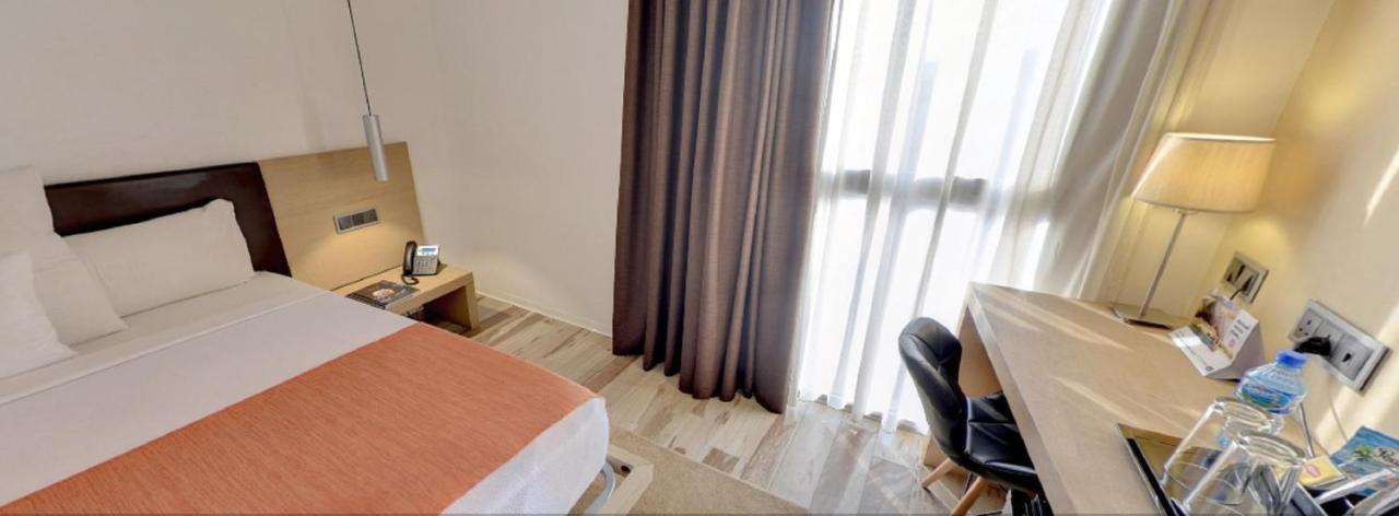 Sv Chrome Hotell Abuja Eksteriør bilde